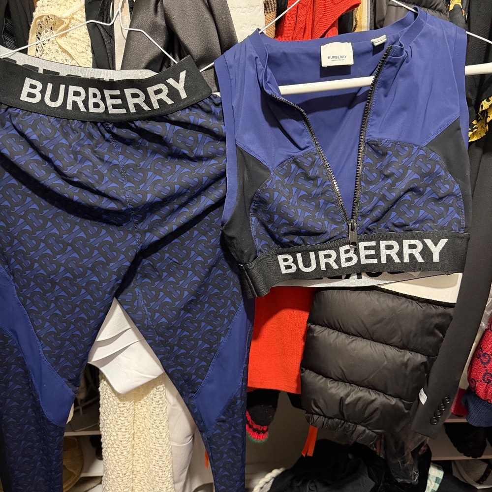 Burberry pant - Picture 2 of 2